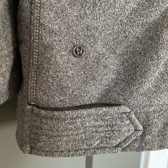 Lululemon Moto style fleece jacket - Picture 4 of 7